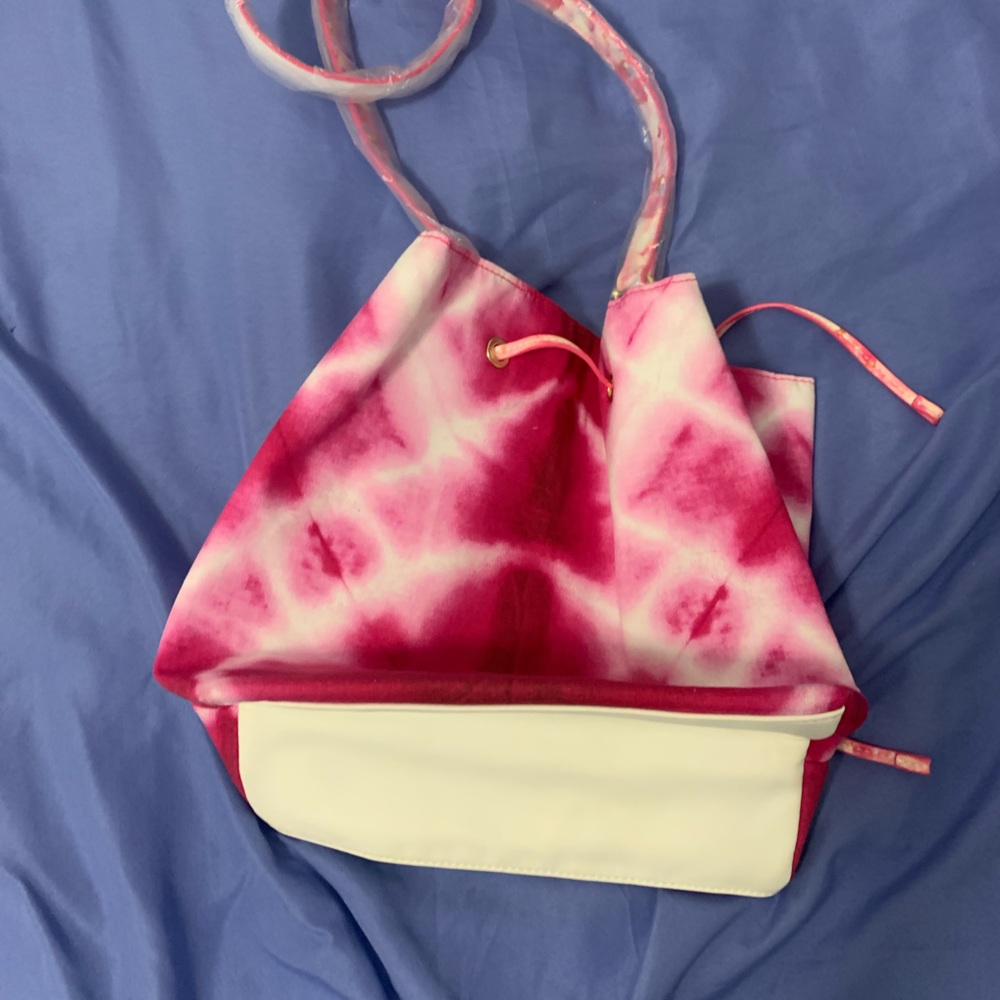 Purse - Picture 2 of 5